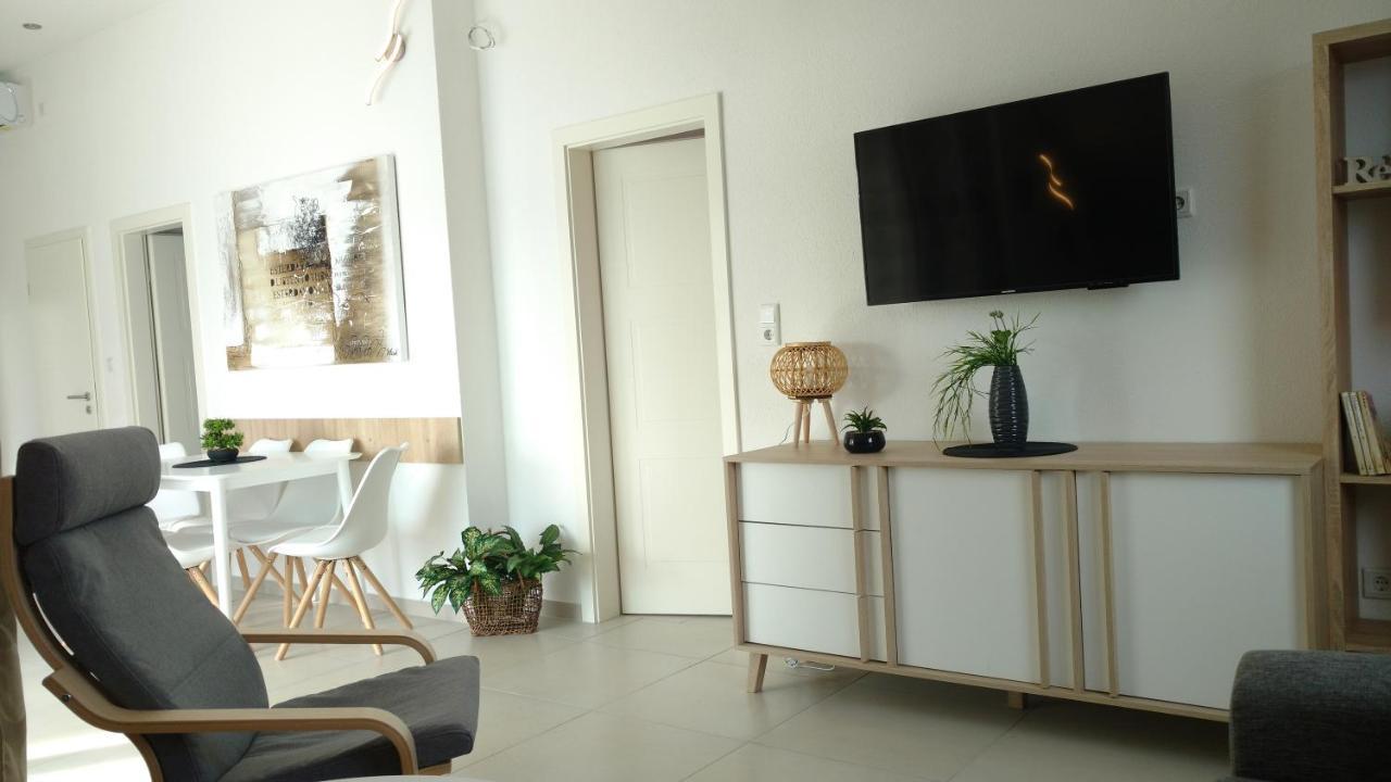 Villa Maluma โรกอซนิซา ภายนอก รูปภาพ
