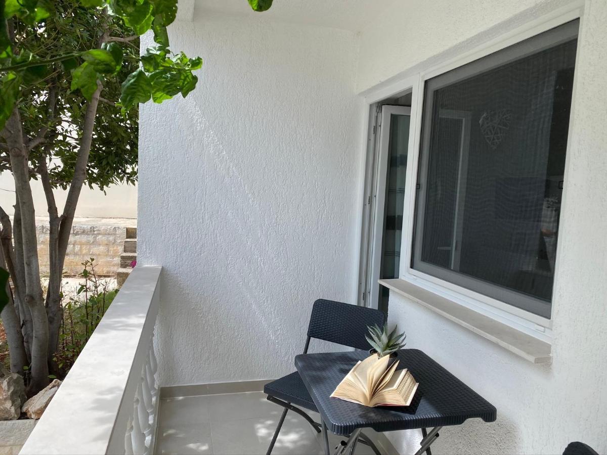 Villa Maluma โรกอซนิซา ภายนอก รูปภาพ
