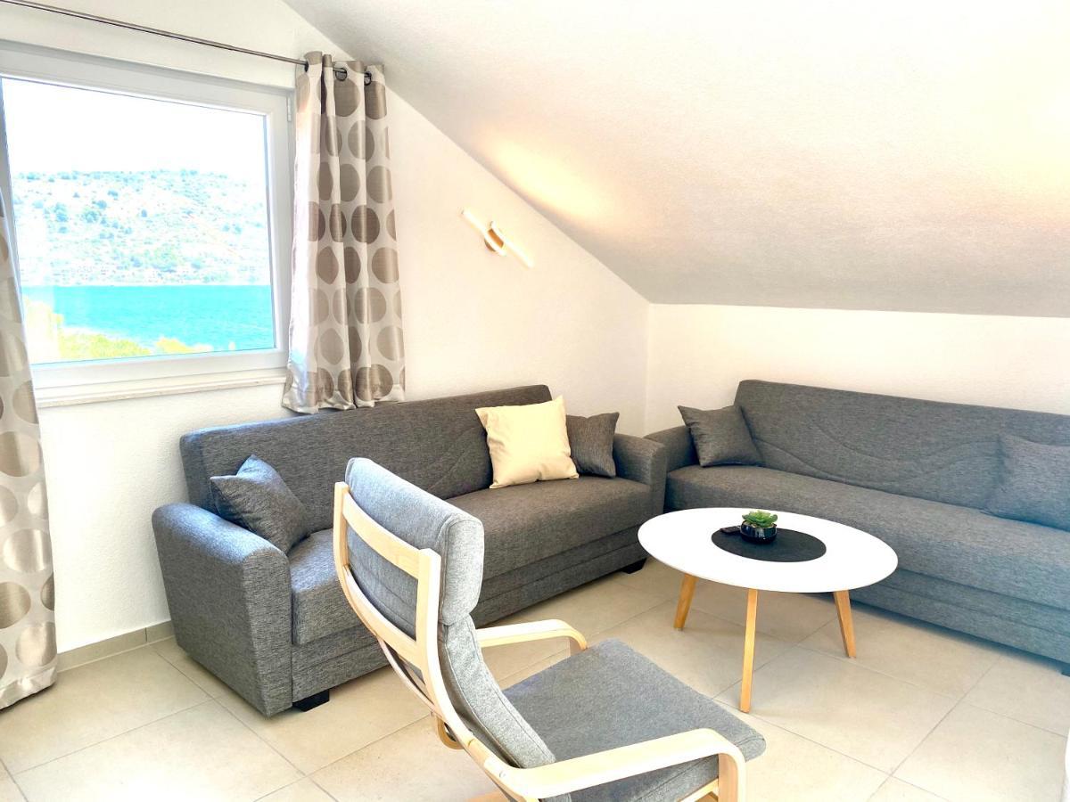 Villa Maluma โรกอซนิซา ภายนอก รูปภาพ